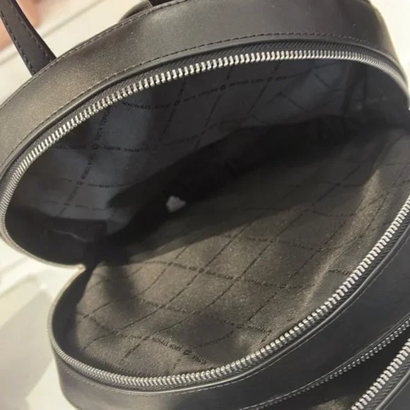 Michael Kors Jaycee Large Zip Pocket Backpack Black - Picture 11 of 16